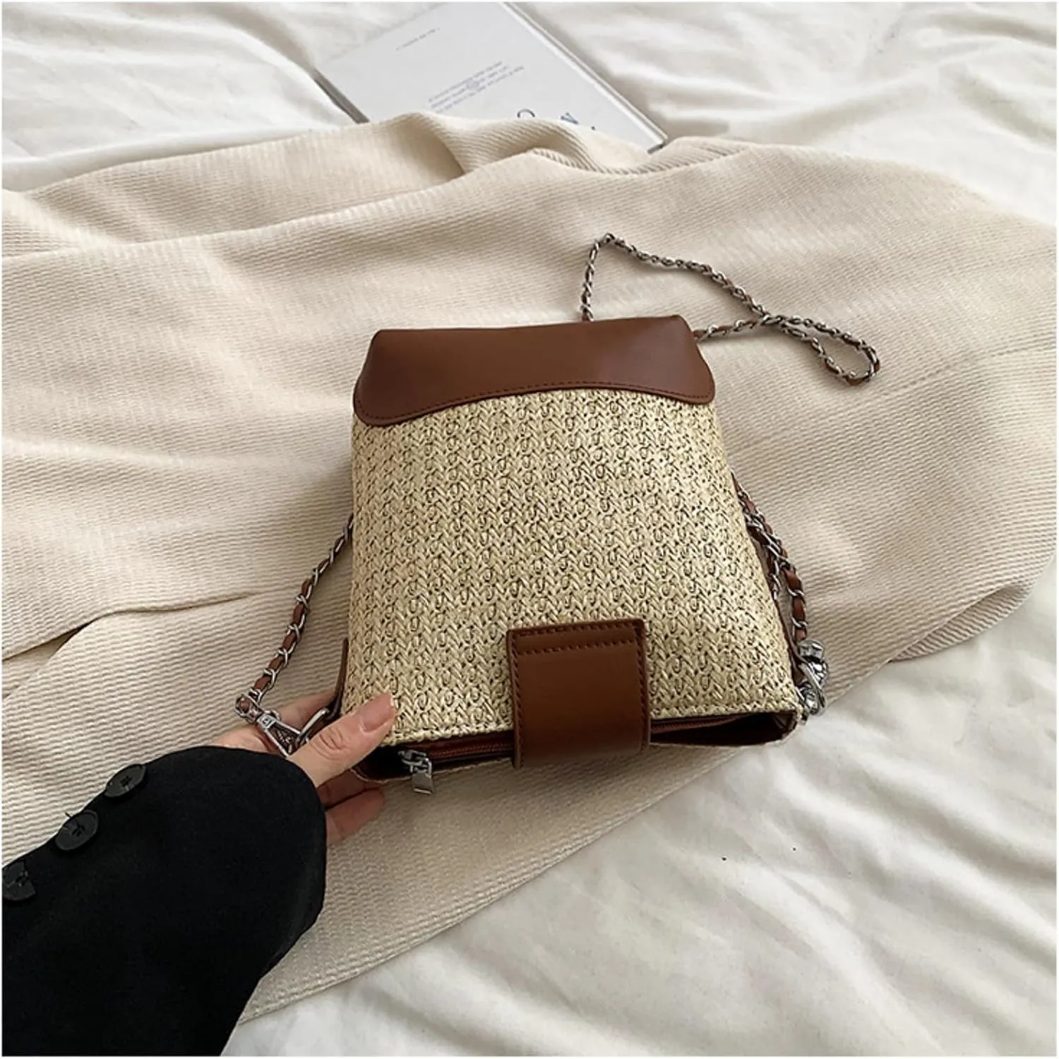 2025 Summer Straw Woven Chain Crossbody Bucket Bag PU Tote Shoulder Handbag Travel Daily Use