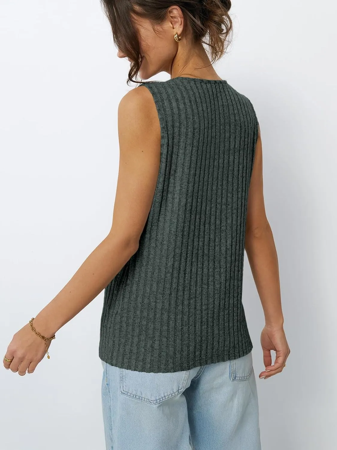 AUTOMET Womens Tank Tops Summer Sleeveless Shirts Spring 2025 V Neck Loose Fit Casual Clothes Trendy Fashion Outfits