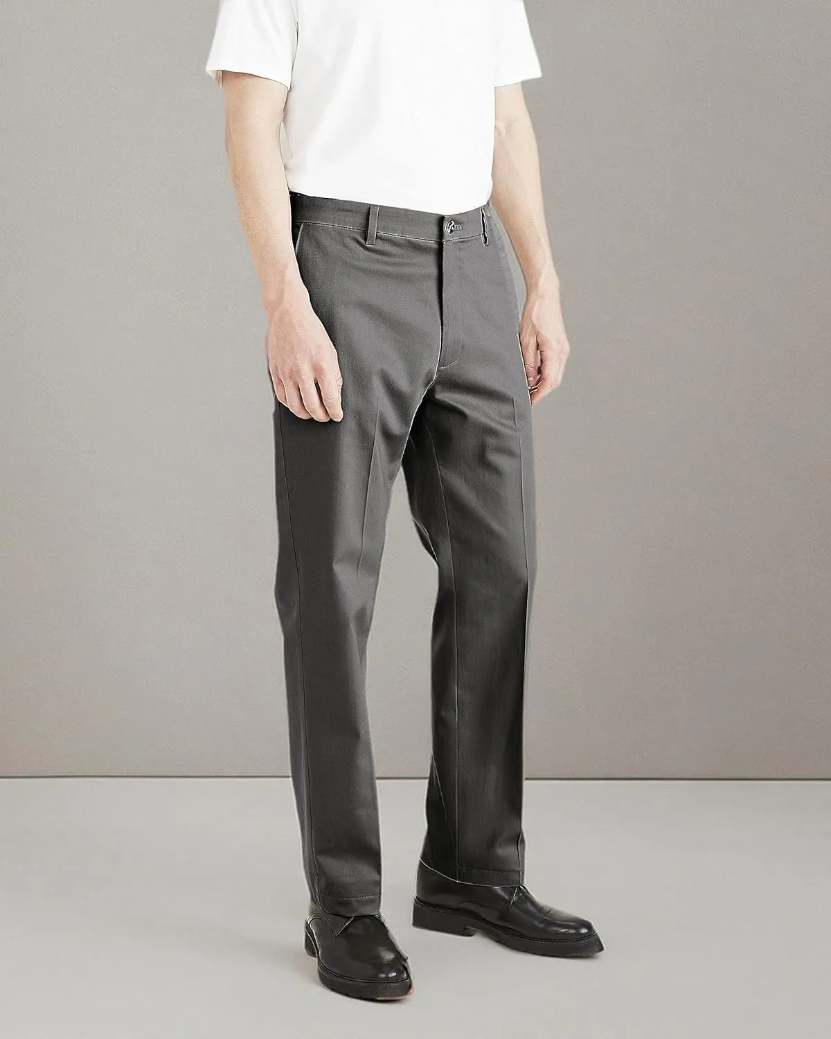 Dockers Men's Classic Fit Signature Iron Free Khaki with Stain Defender Pants (Regular and Big & Tall)
