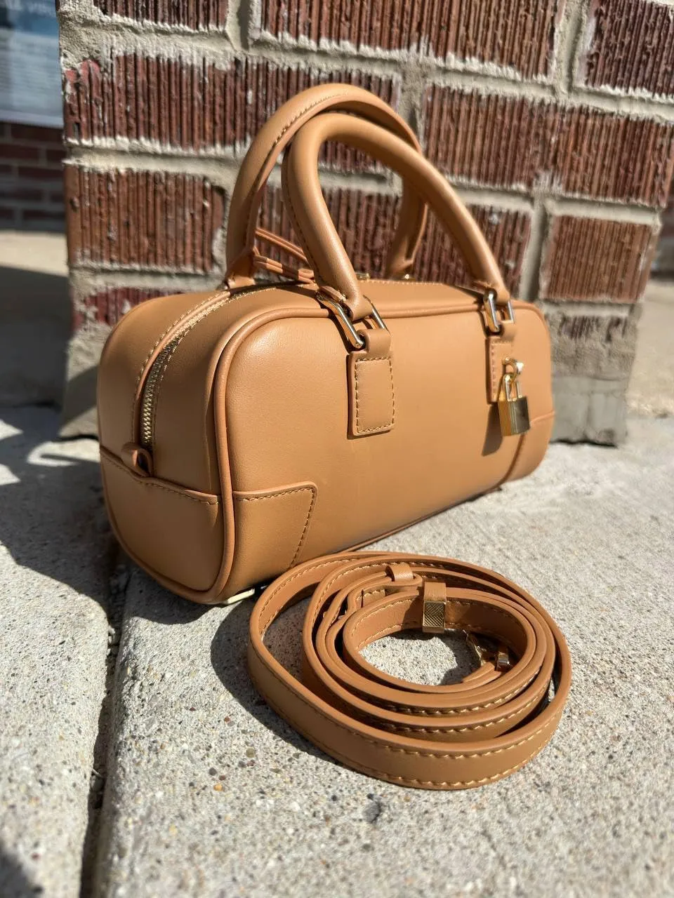 Elegant Lock Charm Genuine Leather Bag