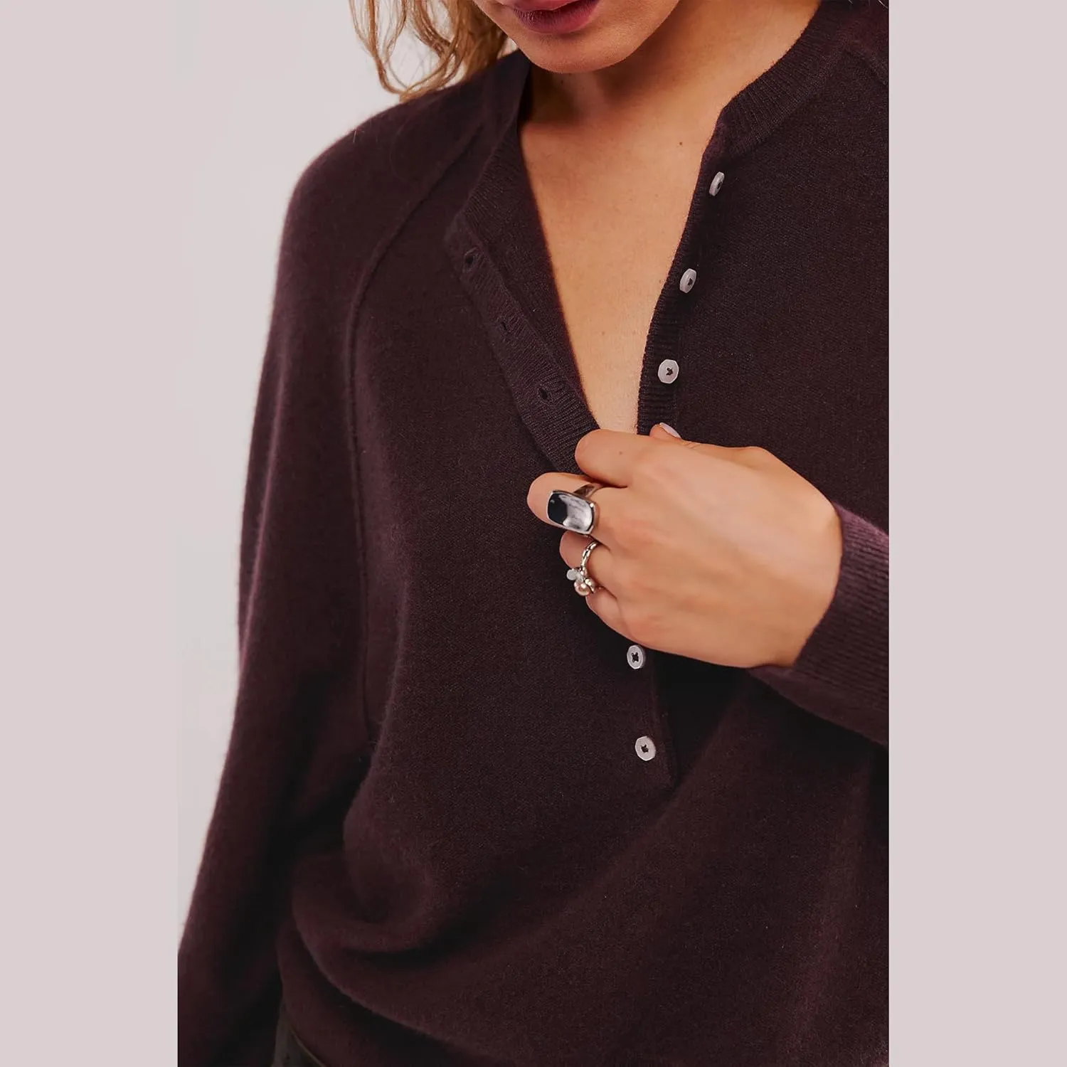 Hixiaohe Women's Long Sleeve Button Down Sweater Knitted Pullover Henley Shirts Casual Tops Lightweight Trendy Outfits