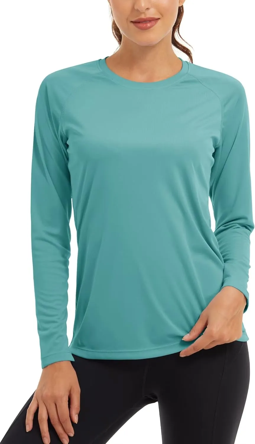 KEFITEVD Women's UPF 50  Sun Protection Rash Guard Long Sleeve Crew Neck Quick Dry Workout Shirts for Running Yoga Swimming