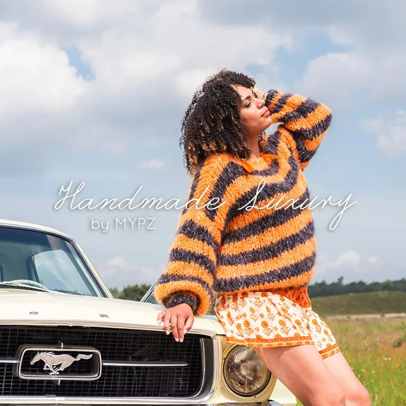 Knitting Kit – MYPZ Chunky Mohair Pullover Orange-Black NO 15 – Beginner (ENG-NL-DE)