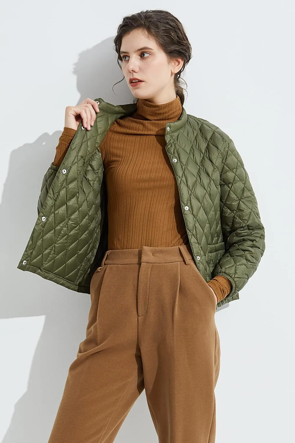 Orolay Women's Light Cropped Puffer Jacket Packable Stand Collar Down Jacket