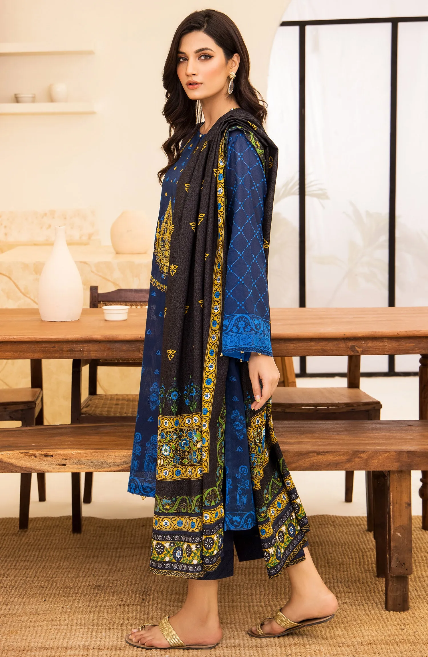 Unstitched 3 Piece Embroidered Karandi Shirt , Pant and Karandi Dupatta (OTL-21-331/U BLUE)