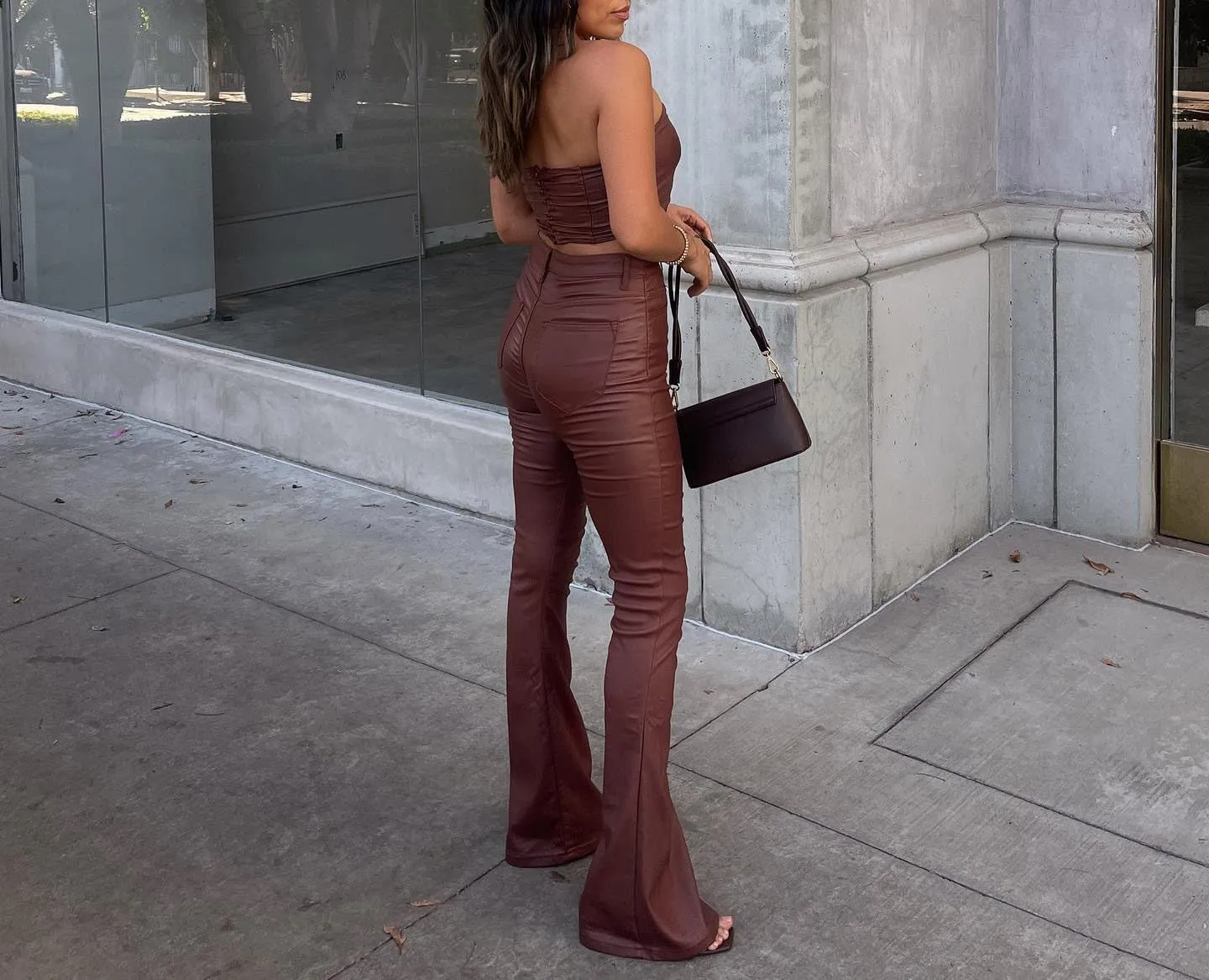Women Faux Leather Flare Pants PU High Waisted Skinny Bell Bottoms Leggings Trendy Bootcut Pants with Slant Pocket