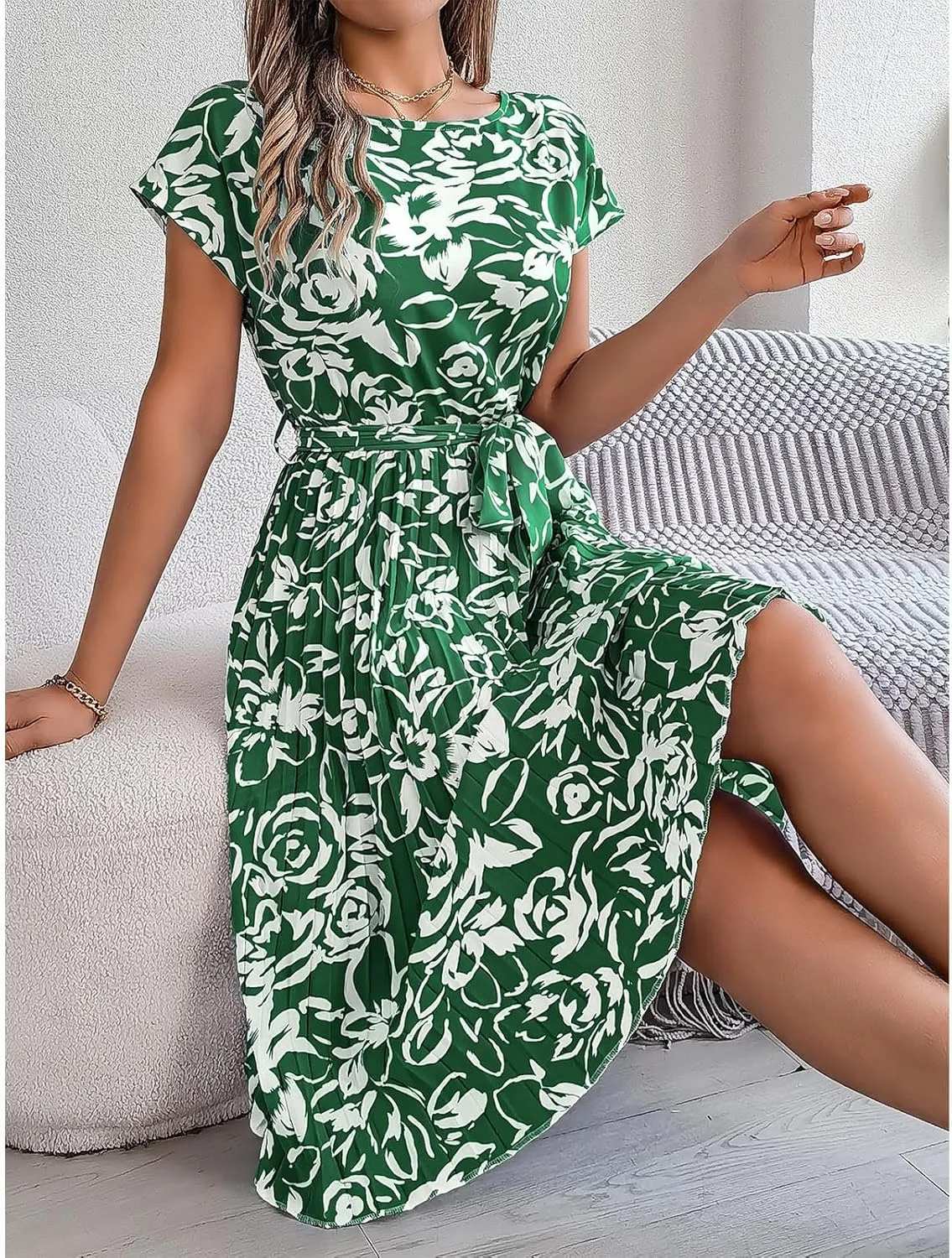 Women's Summer Casual Midi Dress Elegant Floral Print Short Sleeve Round Neck Waistband Large Hem Pleated Dress